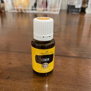 Young Living Essential Oil - Lemon 15 ml unopened